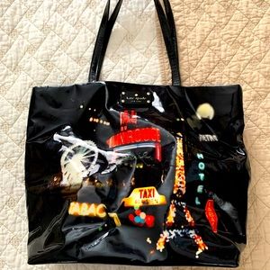 Kate Spade Paris Purse